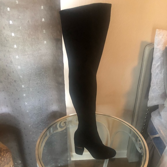 Marc Fisher over the knee boot - Picture 1 of 2